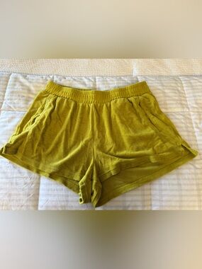 Offline by Aerie Women's Terrycloth Shorts Size Large Yellow Green Summer Pool